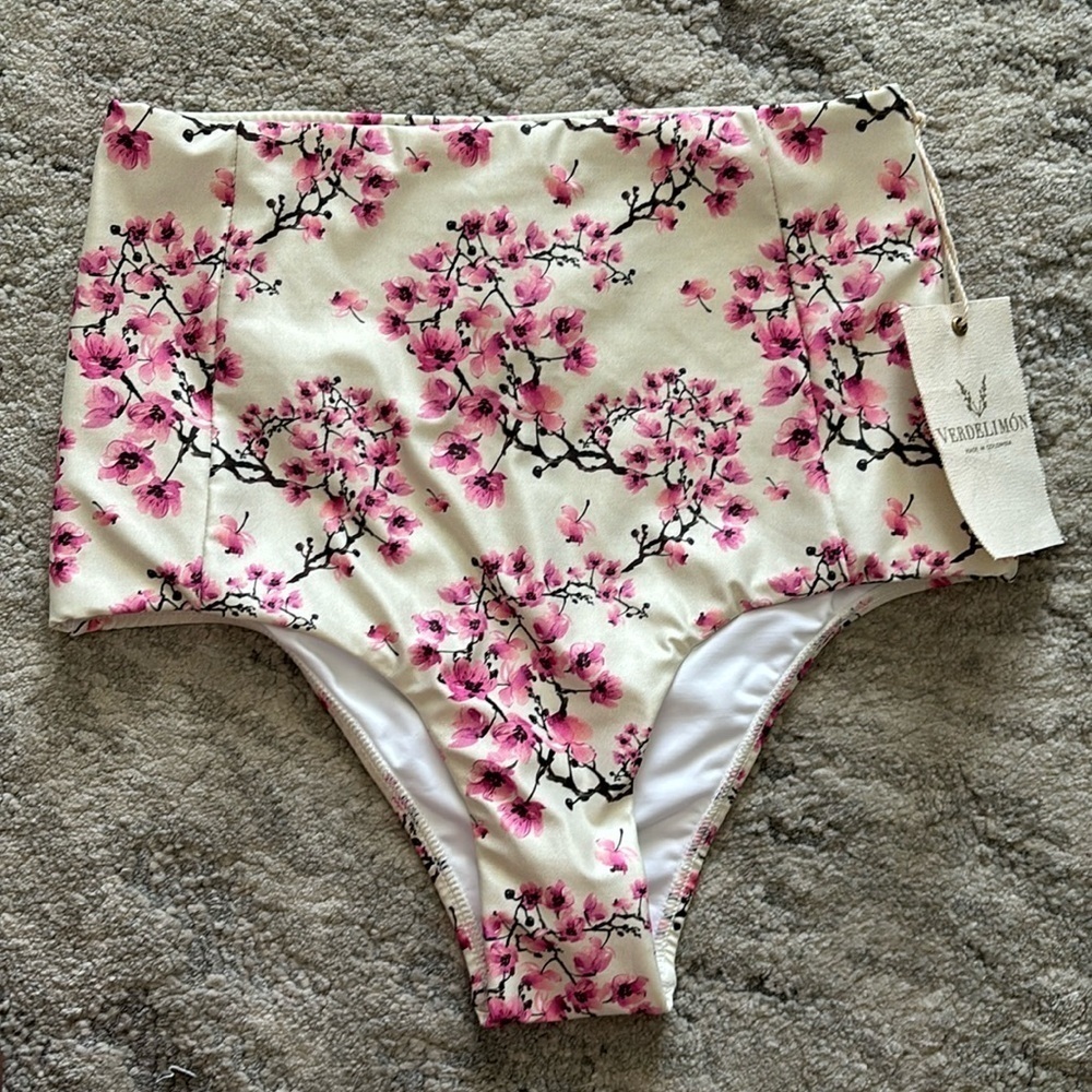 Verde Limon Banes High Waisted Bikini Bottom in Floral